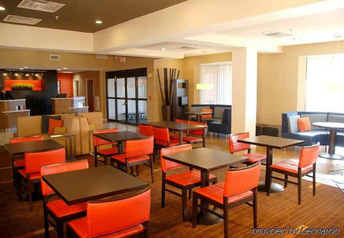 Courtyard By Marriott Bryan College Station Ξενοδοχείο Εξωτερικό φωτογραφία